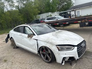 2019 Audi S5 3.0T Premium - Exterior Front Right Corner Image